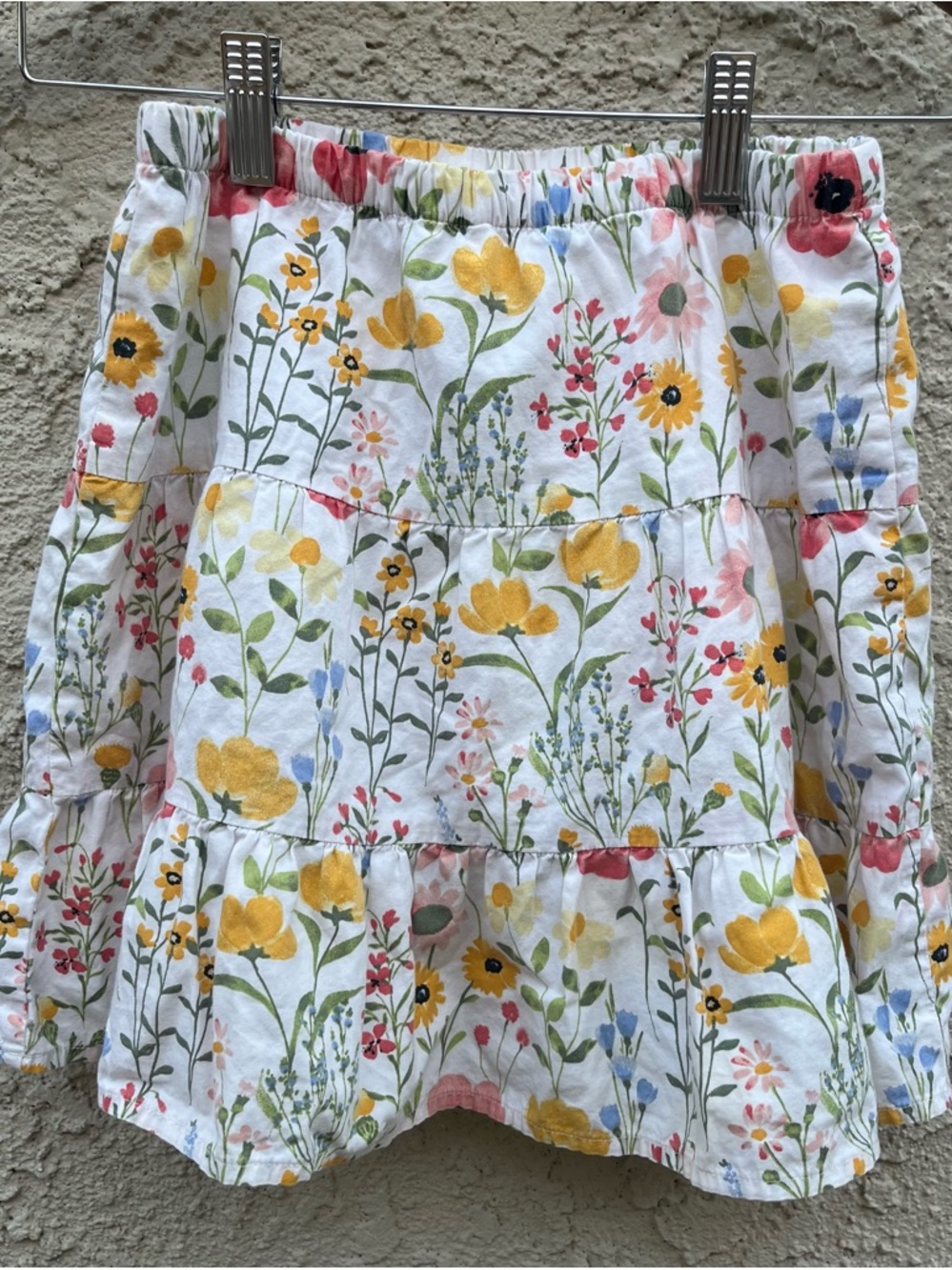 Gymboree White Floral skirt with Yellow and Green Accents+free leggings